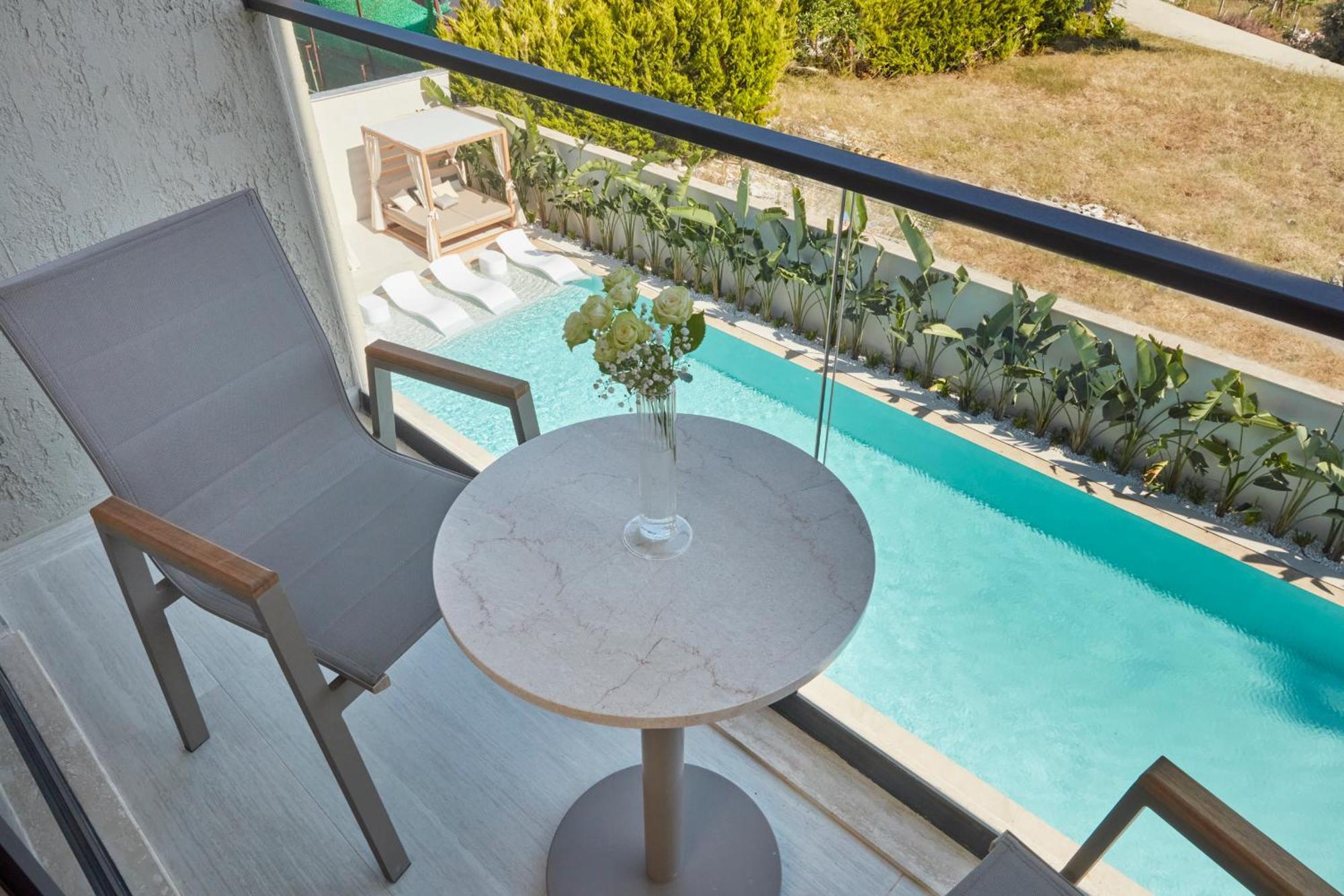 Venzi Ayayorgi-Adult Only 15 Hotel Çeşme Buitenkant foto
